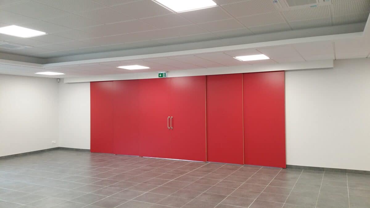 Portes coulissantes synchronisées 6 vantaux